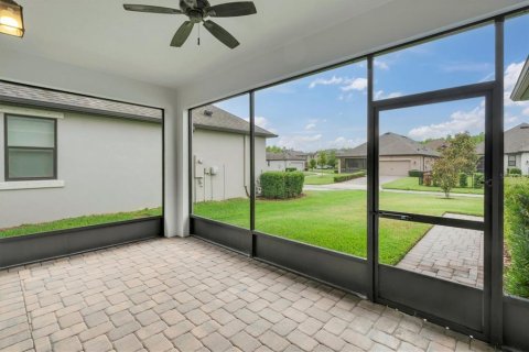 House in Odessa, Florida 3 bedrooms, 257.06 sq.m. № 1687568 - photo 30