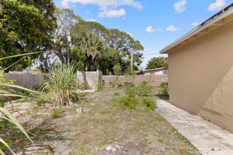 Villa ou maison à vendre à Lauderhill, Floride: 4 chambres, 130.06 m2 № 2083554 - photo 12