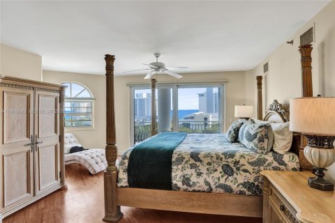 Condominio en venta en Fort Lauderdale, Florida, 3 dormitorios, 306.58 m2 № 2027285 - foto 15
