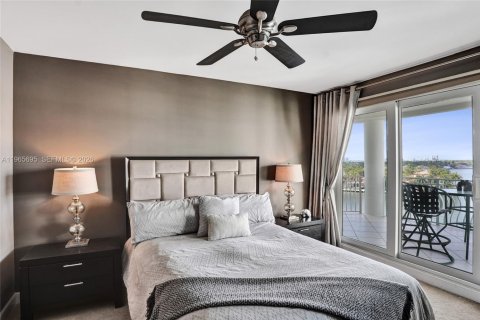 Condominio en venta en Fort Lauderdale, Florida, 3 dormitorios, 306.58 m2 № 2027285 - foto 24