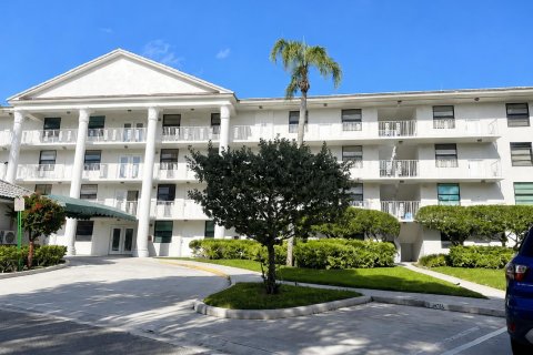 Condo in West Palm Beach, Florida, 2 bedrooms № 2178536