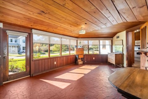 Купить виллу или дом в Уинтер-Гарден, Флорида 8 комнат, 201.69м2, № 2150923 - фото 12