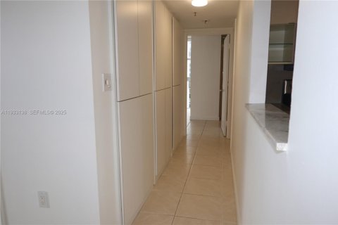Condominio en alquiler en Aventura, Florida, 3 dormitorios, 134.71 m2 № 1991886 - foto 30