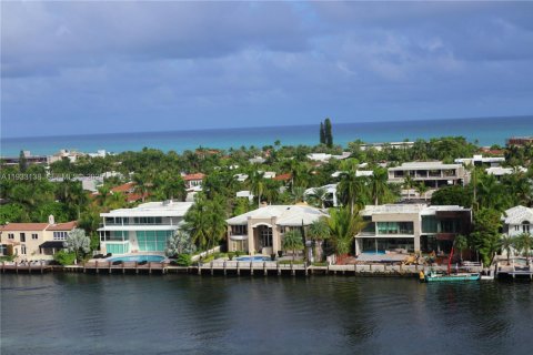 Condominio en alquiler en Aventura, Florida, 3 dormitorios, 134.71 m2 № 1991886 - foto 9