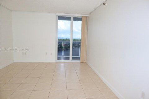 Condominio en alquiler en Aventura, Florida, 3 dormitorios, 134.71 m2 № 1991886 - foto 23