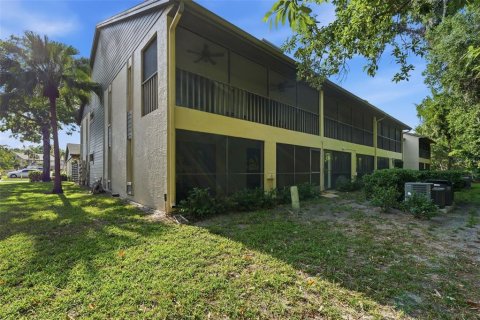 Condo in Clearwater, Florida, 2 bedrooms  № 2112165 - photo 25