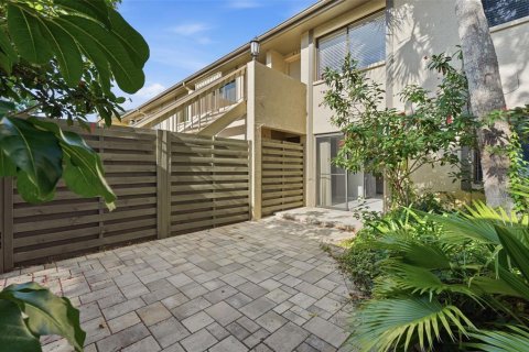 Condo in Clearwater, Florida, 2 bedrooms  № 2112165 - photo 27