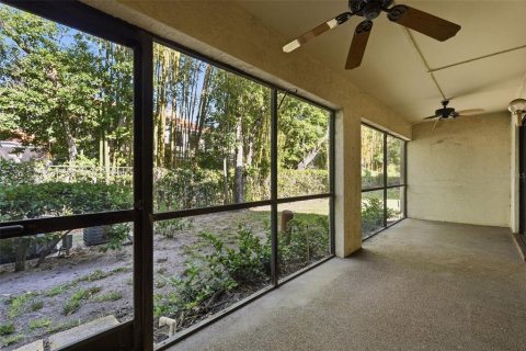 Condo in Clearwater, Florida, 2 bedrooms  № 2112165 - photo 23