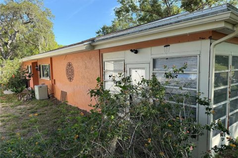 House in Hudson, Florida 3 bedrooms, 137.22 sq.m. № 1762308 - photo 29