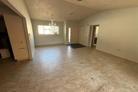 House in Hudson, Florida 3 bedrooms, 137.22 sq.m. № 1762308 - photo 25