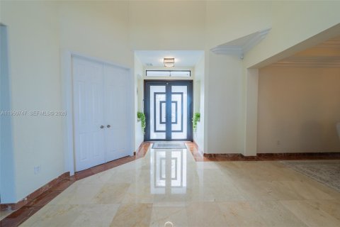 Casa en venta en Miramar, Florida, 5 dormitorios, 399.29 m2 № 2006447 - foto 30