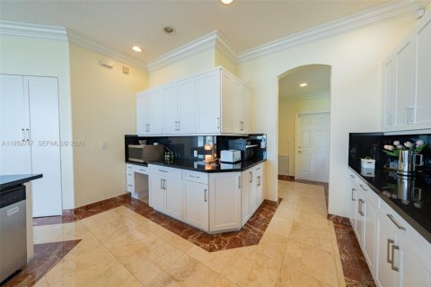 Casa en venta en Miramar, Florida, 5 dormitorios, 399.29 m2 № 2006447 - foto 6