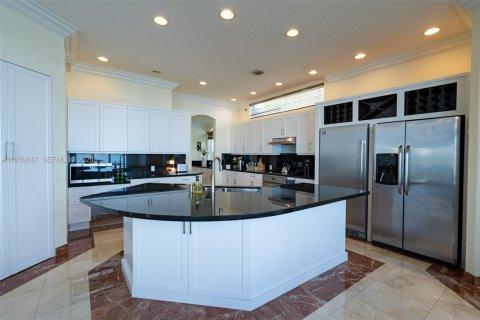 Casa en venta en Miramar, Florida, 5 dormitorios, 399.29 m2 № 2006447 - foto 3