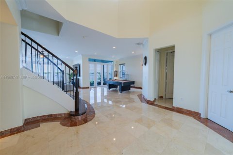 Casa en venta en Miramar, Florida, 5 dormitorios, 399.29 m2 № 2006447 - foto 29