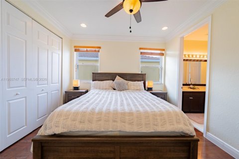 Casa en venta en Miramar, Florida, 5 dormitorios, 399.29 m2 № 2006447 - foto 10