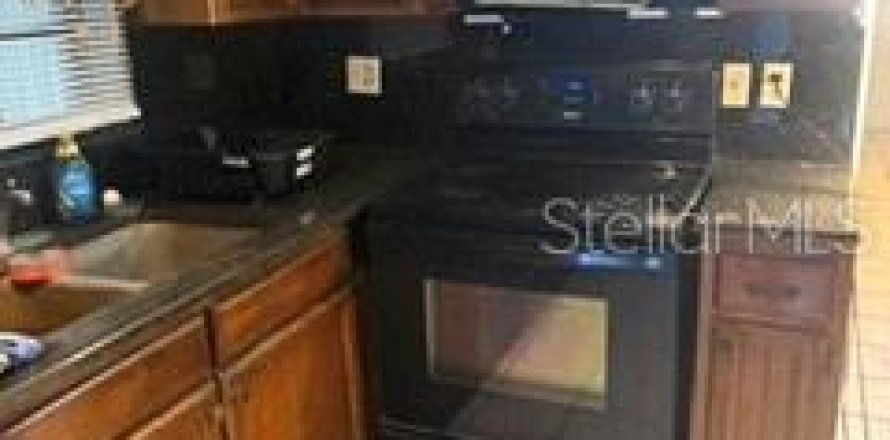 Villa ou maison à Ocala, Floride 3 chambres, 201.6 m2 № 2427041