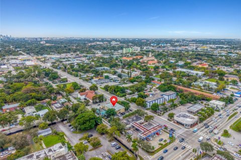 Immobilier commercial à vendre à Miami, Floride № 2076661 - photo 19