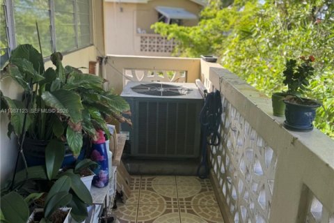 Copropriété à vendre à North Miami, Floride: 1 chambre, 67.08 m2 № 2047803 - photo 18