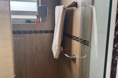 Copropriété à vendre à North Miami, Floride: 1 chambre, 67.08 m2 № 2047803 - photo 12