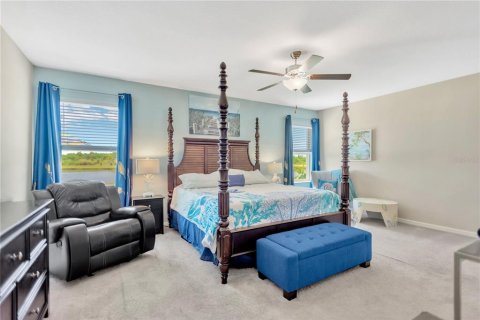 House in Apollo Beach, Florida 5 bedrooms, 269.04 sq.m. № 1884468 - photo 14