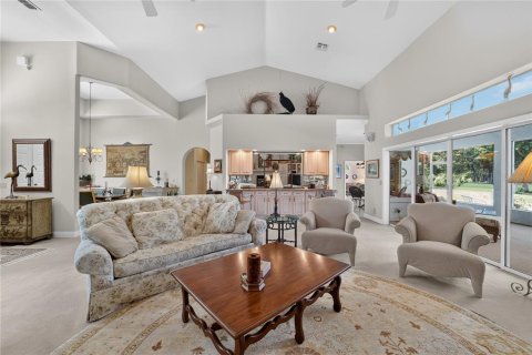 Casa en venta en Ocala, Florida, 3 dormitorios, 283.82 m2 № 2197722 - foto 5