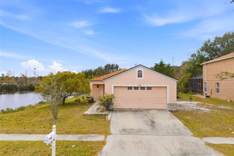 Casa en venta en Tampa, Florida, 3 dormitorios, 120.4 m2 № 2125649 - foto 4