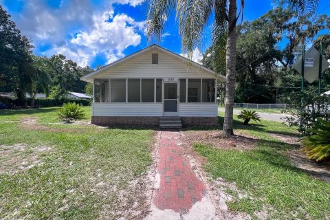House in Gainesville, Florida 2 bedrooms, 71.35 sq.m. № 1912451 - photo 1