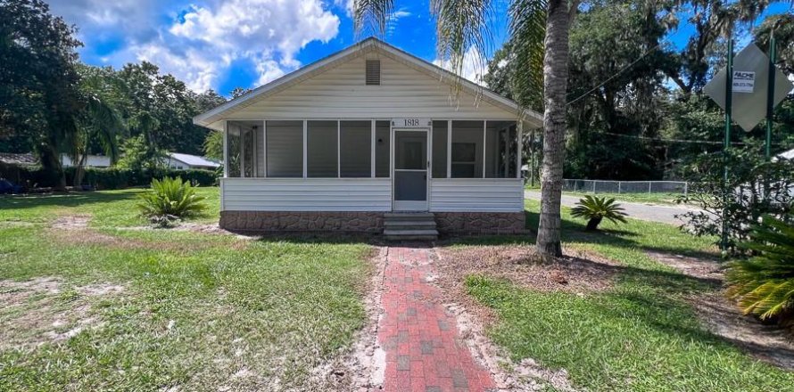 Casa en Gainesville, Florida 2 dormitorios, 71.35 m2 № 1912451