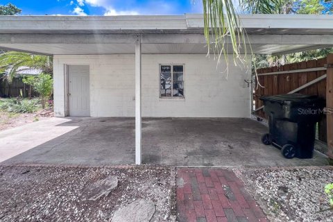 House in Gainesville, Florida 2 bedrooms, 71.35 sq.m. № 1912451 - photo 21