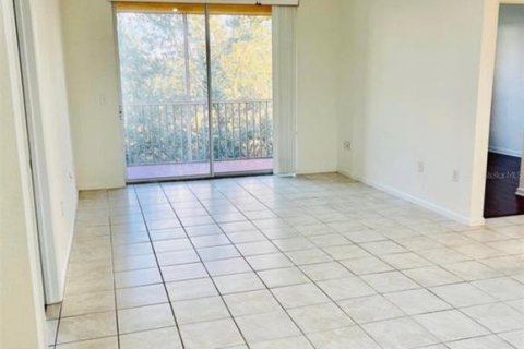 Condo in Orlando, Florida, 3 bedrooms № 2379420 - photo 17