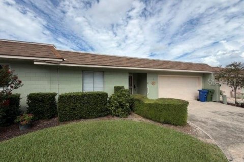 Condo in Winter Haven, Florida, 2 bedrooms № 2351686