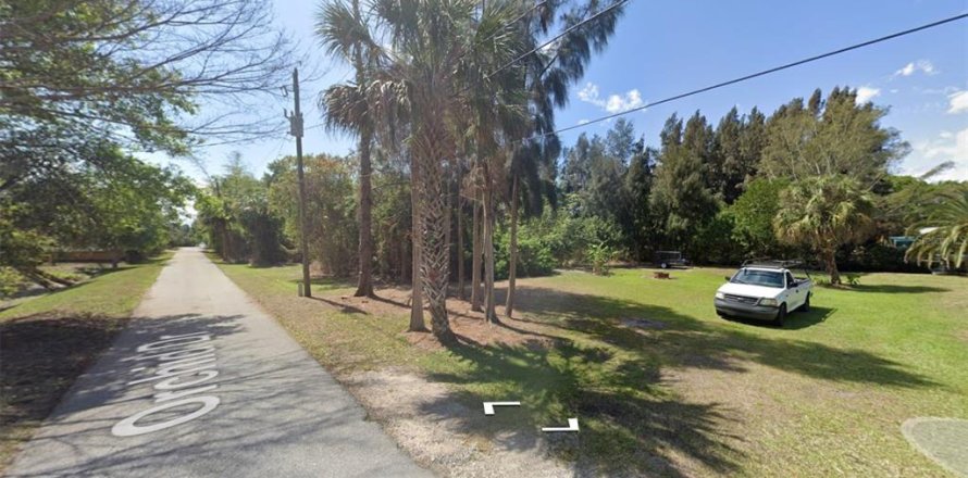 Land in Punta Gorda, Florida № 1538293