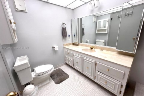 Copropriété à vendre à Weston, Floride: 1 chambre, 94.48 m2 № 1994926 - photo 3