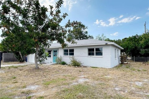 Casa en alquiler en Bradenton, Florida, 3 dormitorios, 136.01 m2 № 1767890 - foto 1