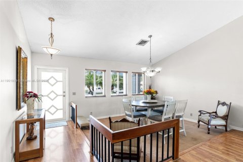 Casa en venta en Cooper City, Florida, 4 dormitorios, 145.39 m2 № 1954036 - foto 12