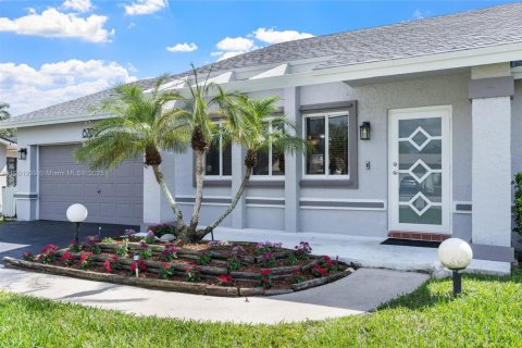 Casa en venta en Cooper City, Florida, 4 dormitorios, 145.39 m2 № 1954036 - foto 9