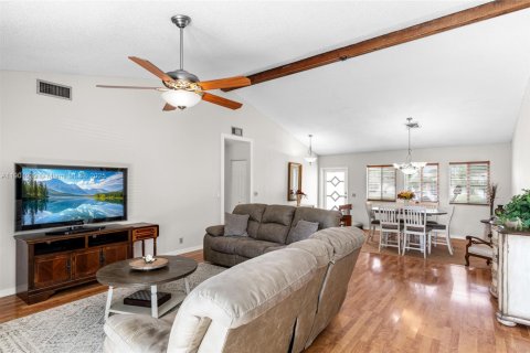 Casa en venta en Cooper City, Florida, 4 dormitorios, 145.39 m2 № 1954036 - foto 19