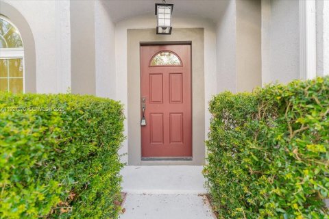 Villa ou maison à vendre à Orlando, Floride: 3 chambres, 147.71 m2 № 1987347 - photo 5