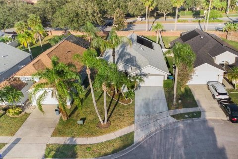 Villa ou maison à vendre à Orlando, Floride: 3 chambres, 147.71 m2 № 1987347 - photo 23