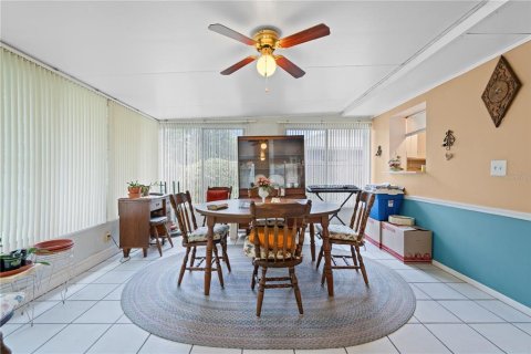 Casa en venta en Orlando, Florida, 4 dormitorios, 153.29 m2 № 1834825 - foto 13