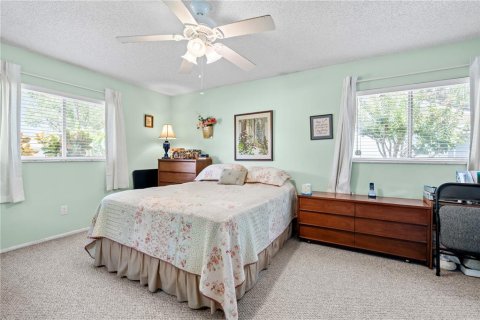 Casa en venta en Orlando, Florida, 4 dormitorios, 153.29 m2 № 1834825 - foto 18