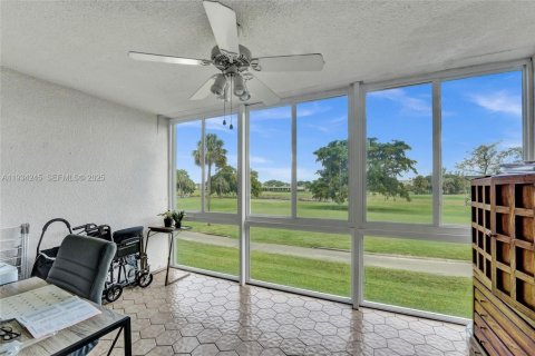 Condominio en venta en Margate, Florida, 2 dormitorios, 92.9 m2 № 1994418 - foto 29