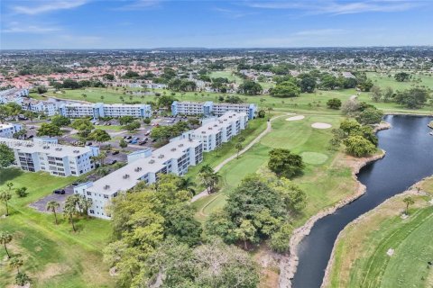Condominio en venta en Margate, Florida, 2 dormitorios, 92.9 m2 № 1994418 - foto 15