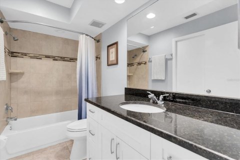 Townhouse in Largo, Florida 2 bedrooms, 97.36 sq.m. № 1653563 - photo 19