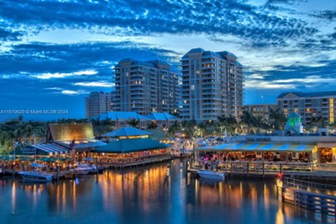 Condo in Fort Myers, Florida, 1 bedroom  № 1935828 - photo 15