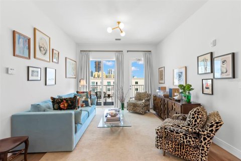 Condo in Saint Petersburg, Florida, 2 bedrooms  № 2094852 - photo 9
