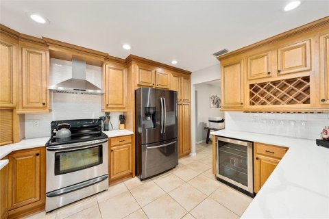 House in Ocala, Florida 3 bedrooms, 215.72 sq.m. № 2102732 - photo 16