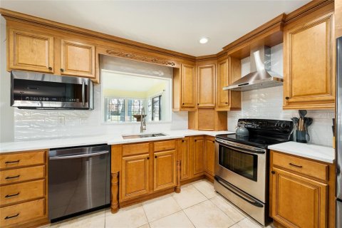 House in Ocala, Florida 3 bedrooms, 215.72 sq.m. № 2102732 - photo 22