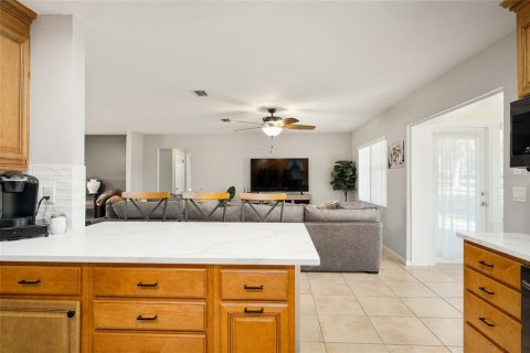 House in Ocala, Florida 3 bedrooms, 215.72 sq.m. № 2102732 - photo 19
