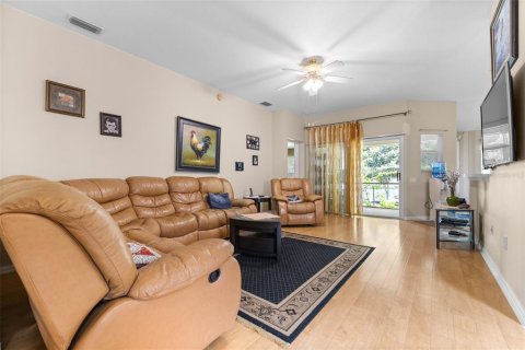 House in Wesley Chapel, Florida 3 bedrooms, 156.08 sq.m. № 1765540 - photo 7